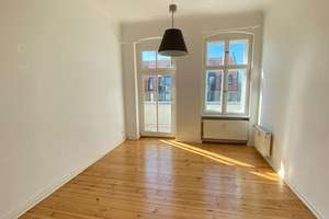Teilgewerbliche, Kompakte 2-Raumwohnung mit Balkon ! – Bahnhofstraße  18, 12555 Köpenick, Berlin – Vorschaubild 2