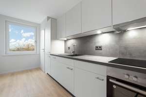 Sanierte Wohnung mit Balkon und Küche – Kuller Straße 10, 42651 Gräfrath, Solingen – Vorschaubild 2