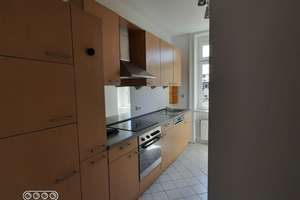 Schöne 3-Zi.-Altbau-Whg. in sehr gepflegtem 4-Parteien-Haus mit EBK, zentral, Stellplatz – Hermannstr. 18, 65183 Westend / Bleichstraße, Wiesbaden – Vorschaubild 5