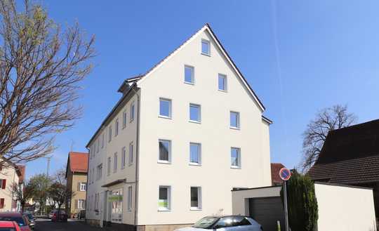Sehr gepflegtes und saniertes Wohn- und Geschäftshaus inmitten Metzingens! 
ca. 259 m² Gesamtfläche