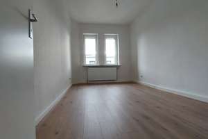 Mittendrin statt nur dabei! Frisch renovierte 3 Zimmerwohnung mit 114,41 m² im Dachgeschoss – Havensteinstr. 54, 46045 Altstadt-Mitte, Oberhausen – Vorschaubild 3