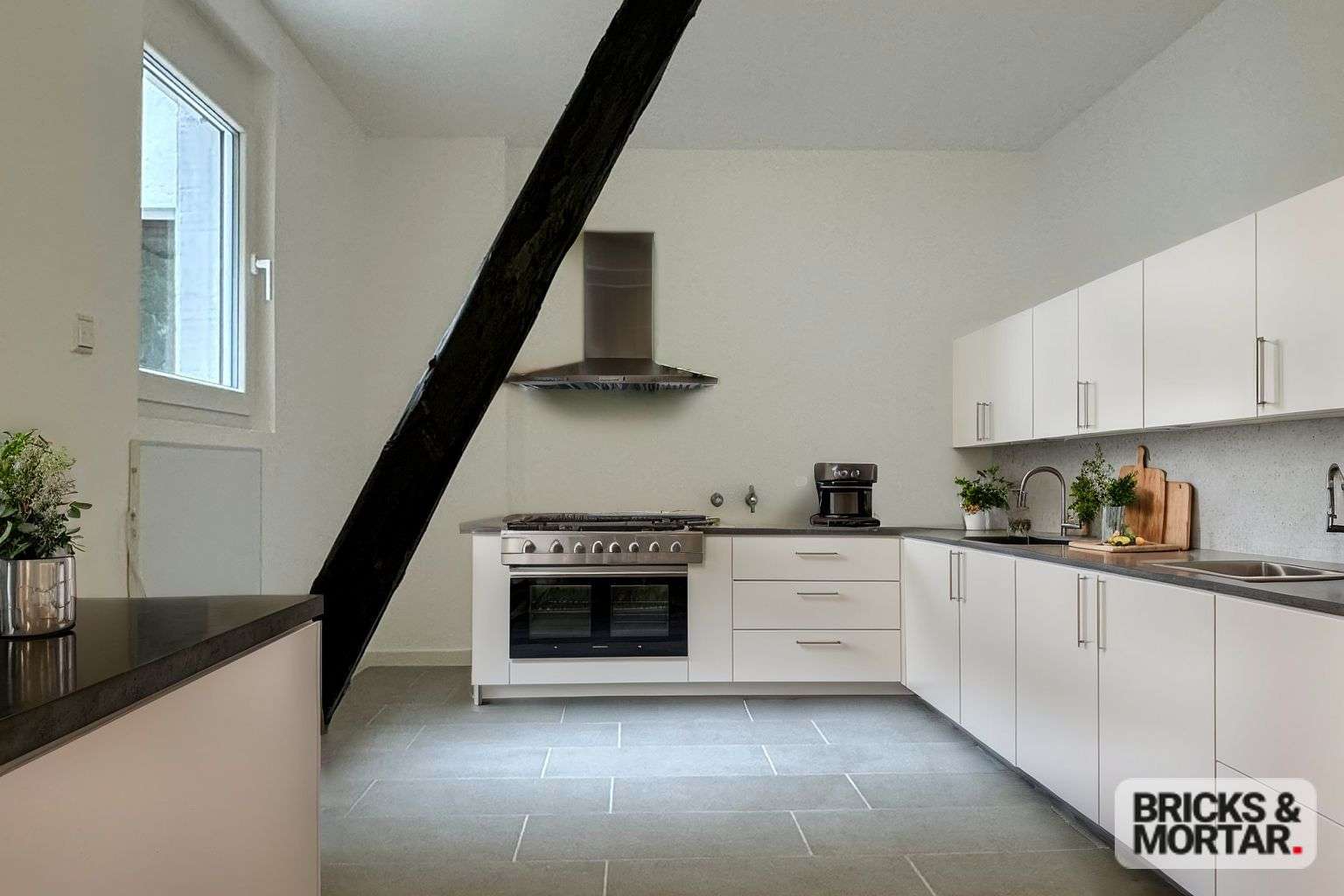 Immobilie in Kappelrodeck - +++ Erstbezug nach Modernisierung - Bestlage am Waldulmer Pfarrberg +++ - Bild 1