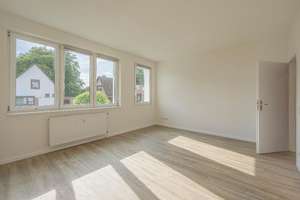 Mehrfamilienhaus mit drei Wohnungen in Rahlstedt – Die vollständige Adresse der Immobilie erhältst du vom Anbieter., 22149 Rahlstedt, Hamburg – Vorschaubild 9