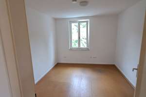 Eigentumswohnung mit 1800 m²  natürlichen Garten – Die vollständige Adresse der Immobilie erhältst du vom Anbieter., 33699 Stieghorst, Bielefeld – Vorschaubild 8