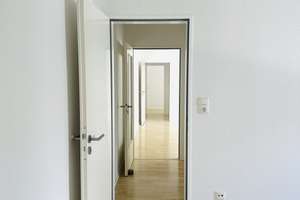 Stadtfeld-Ost Magdeburg: Helle 3-Zimmer-Wohnung mit Balkon und Einbauküche – 39108 Stadtfeld Ost, Magdeburg – Vorschaubild 29
