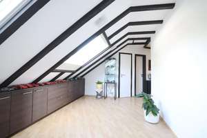 Stilvolles Landhausanwesen in unverbaubarer Bestlage mit Weitblick
 in 42659 Solingen – Die vollständige Adresse der Immobilie erhältst du vom Anbieter., 42659 Burg/Höhscheid, Solingen – Vorschaubild 13