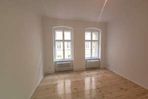 2 Zimmerwohnung mit Balkon, Einbauküche und Duschbad – Wriezener Straße 30, 13359 Gesundbrunnen, Berlin – Vorschaubild 5