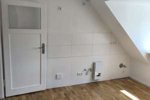 Geräumige Dachgeschosswohnung in Südstadt – Die vollständige Adresse der Immobilie erhältst du vom Anbieter., 30173 Südstadt, Hannover – Vorschaubild 4