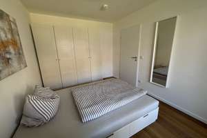 Frisch renoviertes, möbliertes Zimmer in Laim