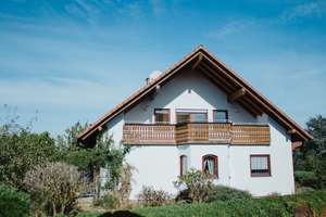 Zuhause mit viel Platz in Waldbrunn