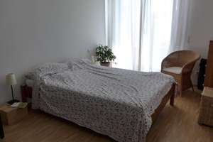 Lichtdurchflutete, ruhige 3 Zi-Wohnung mit Parkblick von privat, EBK, Loggia, Balkon, Gäste-WC – Fischer-von-Erlau-Straße 5a, 80689 Am Westbad, München – Vorschaubild 5