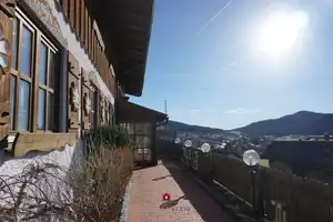 *Bodenmais* Landhaus in atemberaubender Aussichtslage, mit Wellnessbereich, Wintergarten uvm. – Bodenmais, Regen (Kreis), 94249 Regen (Kreis) – Vorschaubild 3
