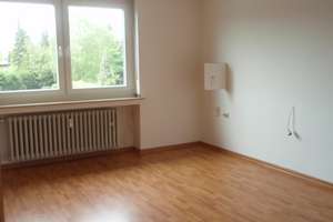 Helle 6 Zimmer Whg. mit großer Dachterrasse zu vermieten – Kniestraße 71, 46117 Heide, Oberhausen – Vorschaubild 6