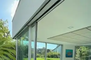 Aussergewöhnliche  Architektenvilla im Bauhausstil mit Pool inkl. Einliegerwohnung ! – Aichach-Friedberg (Kreis) – Vorschaubild 32
