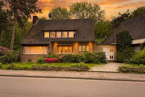 Vermietetes Einfamilienhaus im idyllischen Krefeld Forstwald – Die vollständige Adresse der Immobilie erhältst du vom Anbieter., 47804 Forstwald, Krefeld – Vorschaubild 1