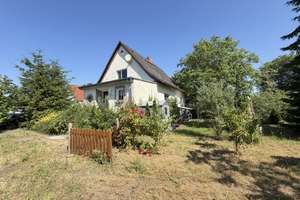 Charmantes Einfamilienhaus mit großem Garten und Entwicklungspotenzial in ruhiger Wohnlage von Witt – Die vollständige Adresse der Immobilie erhältst du vom Anbieter., 19322 Wittenberge – Vorschaubild 6