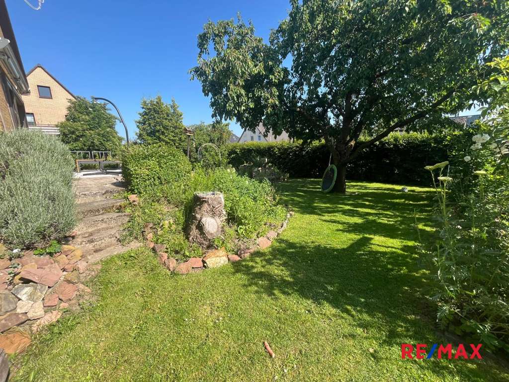 Immobilie in Algermissen - Charmantes Einfamilienhaus im Grünen Ideal für junge Familien - Bild 3