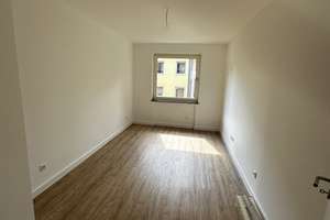 Komplett sanierte 2-Zimmer-Wohnung mit voll ausgestatteter Küche – Lessingstr. 4, 40227 Oberbilk, Düsseldorf – Vorschaubild 6