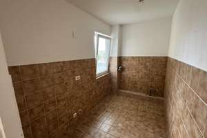 Helle 1,5-Zimmer-Wohnung mit verglaster Loggia, Aufzug und Keller in Köln-Porz – Bochumer Straße 10, 51145 Eil, Köln – Vorschaubild 10