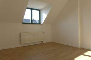 3-Zimmer-Dachgeschosswohnung – vermietet – zentrumsnah – Bernhardstraße 39, 9126 Lutherviertel, Chemnitz – Vorschaubild 4