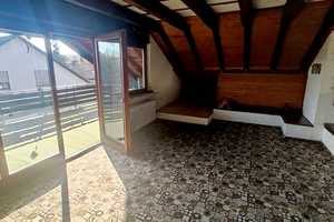 Gepflegtes 2-Familienhaus mit Dachstudio, Kamin, Garten und Garage! – Schweinfurt (Kreis) – Vorschaubild 16