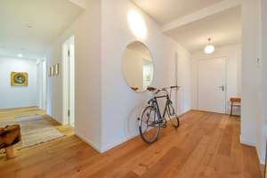Viel Raum, viel Stil, viel Leben!
Große, neuwertige Traumwohnung mit 3 Balkonen – Die vollständige Adresse der Immobilie erhältst du vom Anbieter., 45138 Südostviertel, Essen – Vorschaubild 20