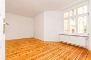 Charmante Altbauwohnung im Herzen des Prenzlauer Bergs – sofort bezugsfrei! – Rykestraße 45, 10405 Prenzlauer Berg, Berlin – Vorschaubild 3