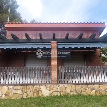Zu verkaufen Villa in sehr ruhiger Wohnanlage Montclar, Riudecanyes