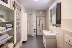Möbliert: Sehr schöne 2-Zimmer Neubauwohnung mit Dachterrasse – Die vollständige Adresse der Immobilie erhältst du vom Anbieter., 80999 Untermenzing, München – Vorschaubild 8