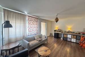 Schöne und und großzügig geschnittene 3-Zimmer-Wohnung mit großem *Balkon* – Wolfsbankring 48, 45355 Bochold, Essen – Vorschaubild 2
