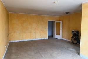 Modernisierungsbedürftige 2-Zimmerwohnung mit 2 Balkonen und TG-Platz – Martinstr. 43, 40221 Bilk, Düsseldorf – Vorschaubild 4