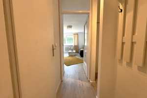 Vollmöbliertes und neu renoviertes Apartment in M.-Solln - sofort bezugsfertig! – München – Vorschaubild 4