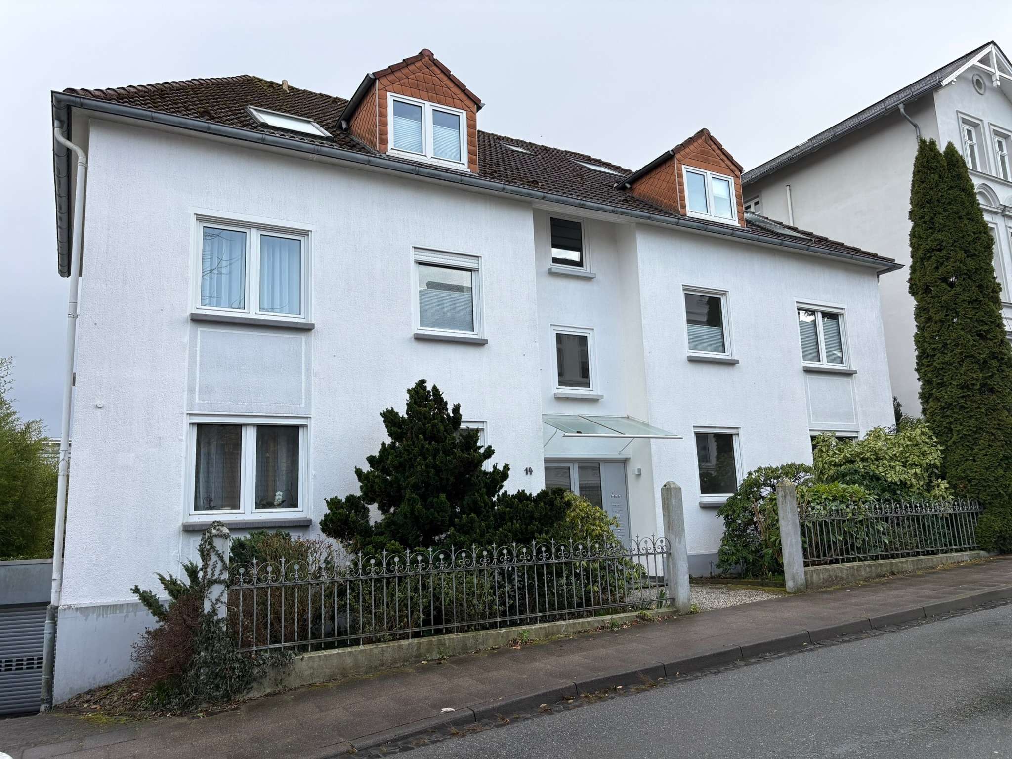 Großzügige ETW mit Balkon und TG-Platz in Top Lage des Bielefelder Westens!, Bielefeld – Bild 1