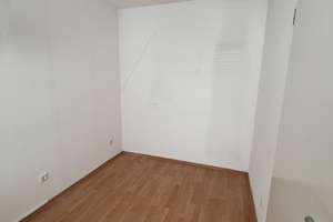 Charmante 3 Zimmer DG-Wohnung im Herzen von Offenbach-Bürgel – 63075 Bürgel, Offenbach am Main – Vorschaubild 10
