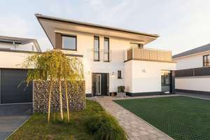 Architektur trifft Lebensqualität – Hochwertige Villa mit Einliegerwohnung und Wohnkeller – Die vollständige Adresse der Immobilie erhältst du vom Anbieter., 58730 Fröndenberg/Ruhr – Vorschaubild 36