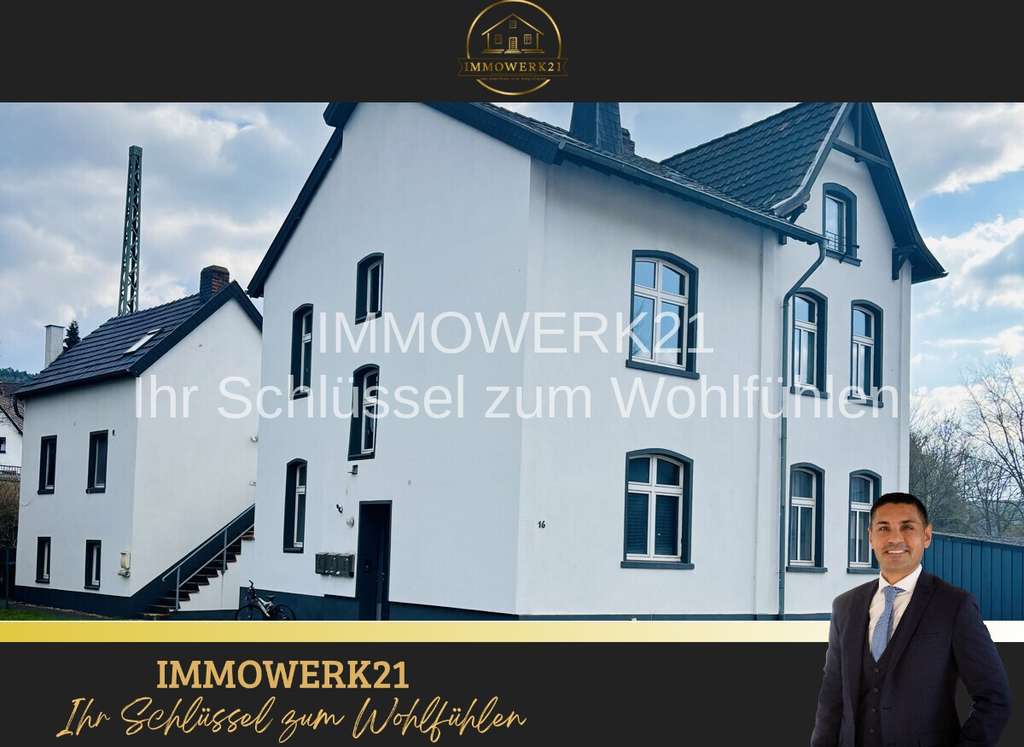 Immobilie in Kall - MFH mit 6 WE + 5 Garagen + Bauland in zentraler Lage von Kall - Top Rendite! - Bild 0