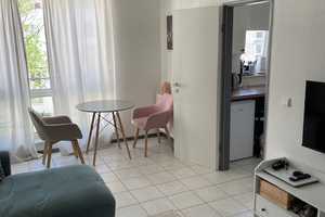 Neu renoviertes Appartement mit idealem Grundriss und Einbauküche – Heinrich-Bammel-Weg 38/40, 42327 Wuppertal – Vorschaubild 1