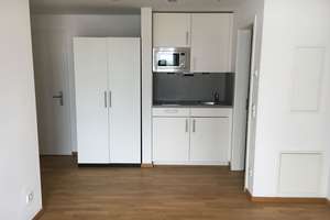 Moderne 1-Zimmer-Wohnung mit Balkon & Tiefgarage im Candisviertel