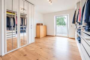 Modernes Wohnen mit viel Platz – neuwertige Doppelhaushälfte in Diedorf-Kreppen – 86420 Diedorf – Vorschaubild 9