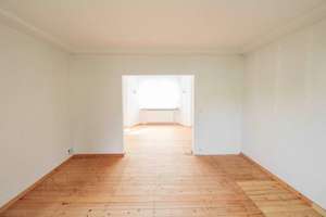 Zögern Sie nicht: Umfassend renoviertes Einfamilienhaus samt Garten, Garage und 2 Freistellplätzen – Die vollständige Adresse der Immobilie erhältst du vom Anbieter., 6118 Frohe Zukunft, Halle (Saale) – Vorschaubild 3