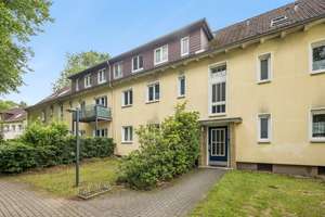 1A-Kapitalanlage: Modernisierte Wohnung, 2,5 Zimmer, Balkon, Garage, vermietet, in ruhiger Wohnlage – Die vollständige Adresse der Immobilie erhältst du vom Anbieter., 22143 Rahlstedt, Hamburg – Vorschaubild 2