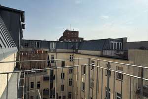 Bezugsfreie, vollständig sanierte 3-Zimmer-DG-Wohnung mit Balkon in Weißensee – Berliner Allee 253, 13088 Weißensee, Berlin – Vorschaubild 10