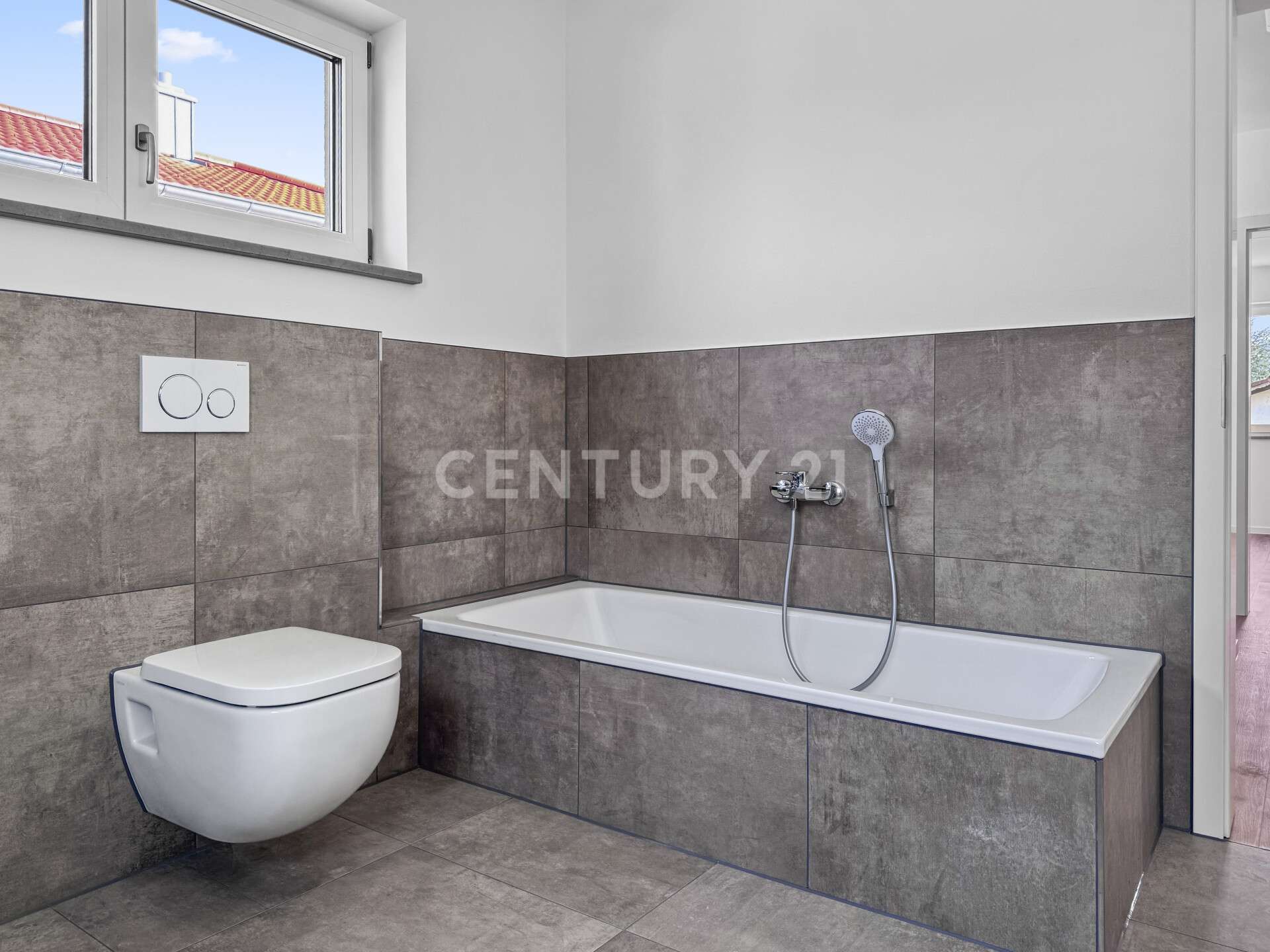 Immobilie in Mintraching - Bezugsfertiger Neubau! Energieeffizientes Einfamilienhaus mit Garten in ruhiger Lage - Bild 4