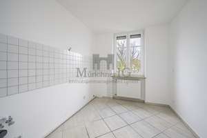 MÜNCHNER IG: Lichtdurchflutetes Zuhause mit Blick ins Grüne – sofort bezugsfrei! – Die vollständige Adresse der Immobilie erhältst du vom Anbieter., 81929 Englschalking, München – Vorschaubild 11