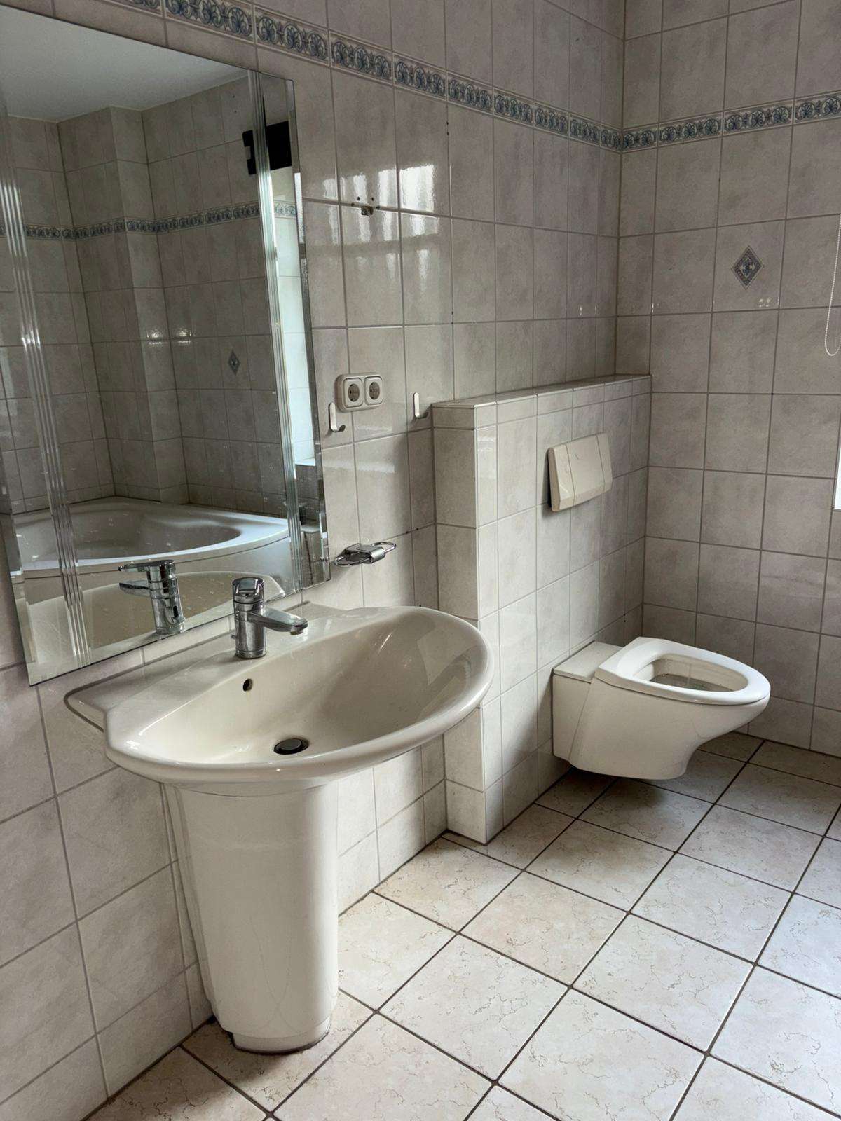 Immobilie in Lübtheen - Attraktives Architektenhaus für 2 Familien in ruhiger Lage-provisionsfrei - Bild 5