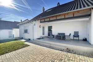 Charmantes saniertes 120 m2 großes 4-Zimmer EFH in ruhiger Lage in Waldkraiburg – Mühldorf am Inn (Kreis) – Vorschaubild 1