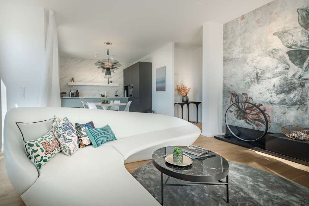 1. Reihe am See - Neubau Erdgeschosswohnung mit 4 Zimmern, 2 Bädern, Südterrasse und großem Garten