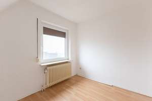 Einfamilienhaus mit 109 m² Wohnfläche, großem Grundstück und modernisierten Fenstern – Die vollständige Adresse der Immobilie erhältst du vom Anbieter., 25379 Herzhorn – Vorschaubild 17
