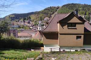 Mehrparteienhaus für Renovierer mit großem Garten von privat – Uhlandstraße 24/1, 75323 Calw (Kreis) – Vorschaubild 2