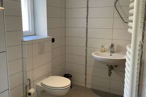 Vollständig renoviertes Einfamilienhaus mit fünf Zimmern und EBK in Burglengenfeld, Burglengenfeld – Die vollständige Adresse der Immobilie erhältst du vom Anbieter., 93133 Burglengenfeld – Vorschaubild 14